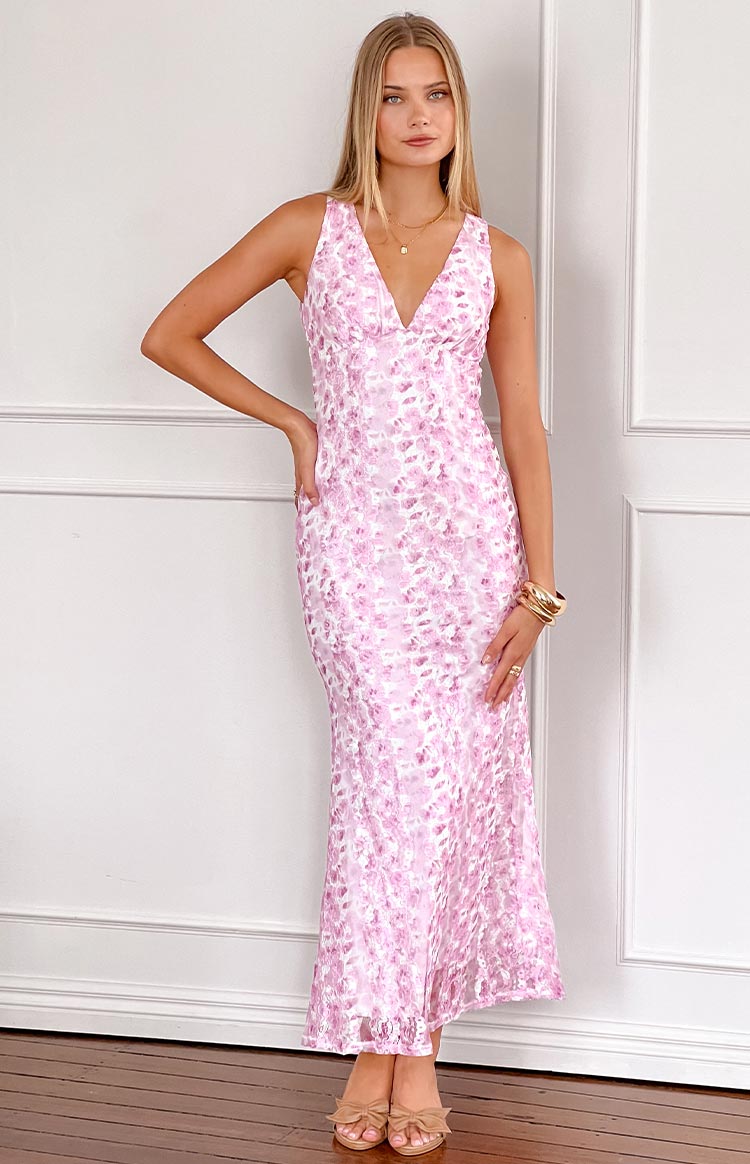 Farida - Robe longue en dentelle rose